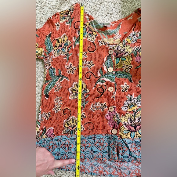 Willow & Root Floral Blouse - Picture 11 of 11